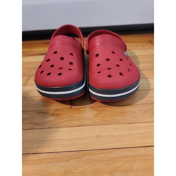 Crocs Unisex Crocband Clog Sandals Red Grey Size Men 5 | Women 7 - Picture 3 of 7